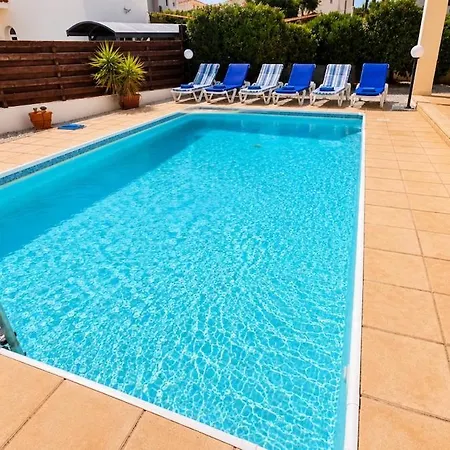 וילה Stylish 3 Bedroom With Sea Views In *