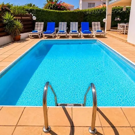 וילה Stylish 3 Bedroom With Sea Views In פאהיה